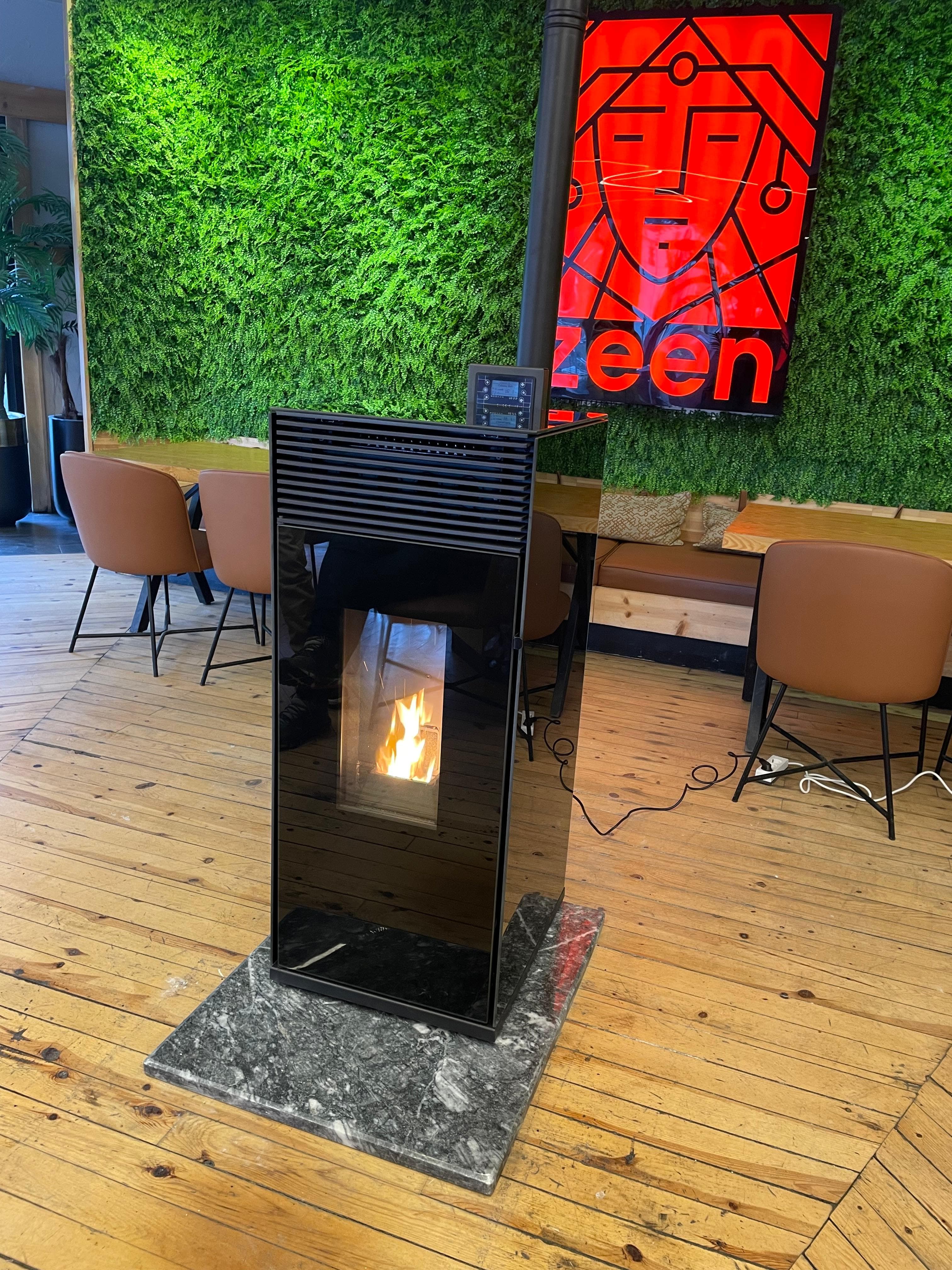 Pellet Sobası - Zeen Cafe